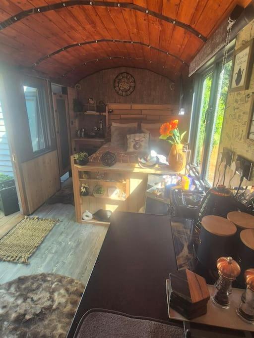 Spinney Retreats - 2 X Unique Shepherds Huts Dog Friendly Northampton Exteriér fotografie