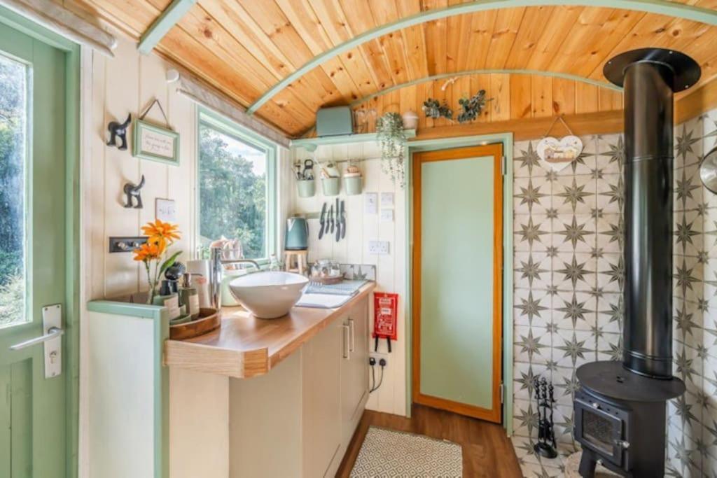 Spinney Retreats - 2 X Unique Shepherds Huts Dog Friendly Northampton Exteriér fotografie