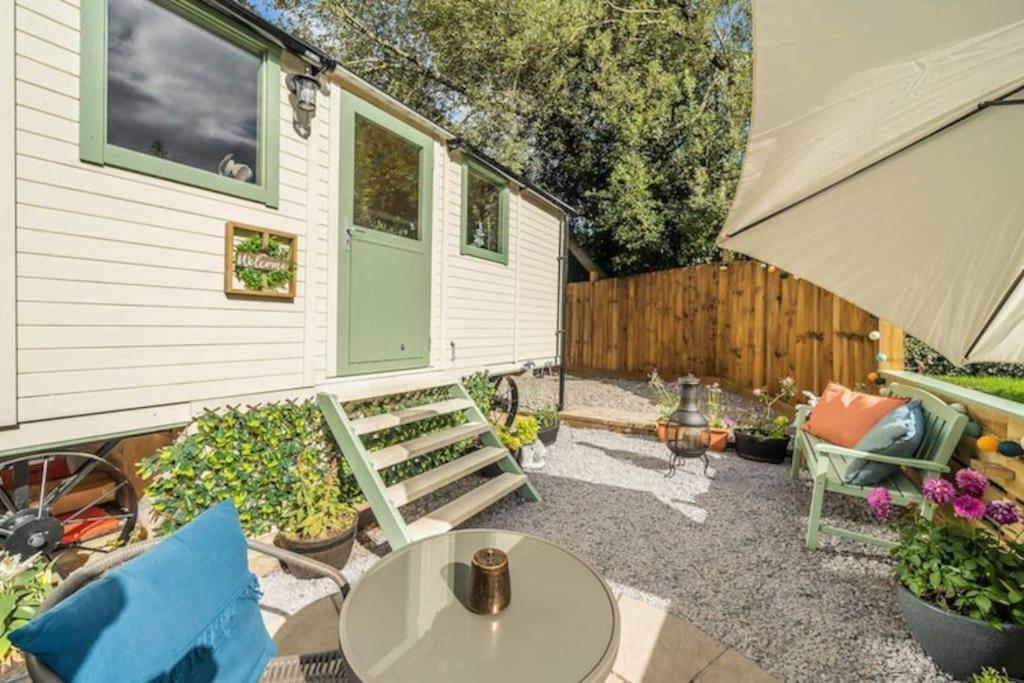 Spinney Retreats - 2 X Unique Shepherds Huts Dog Friendly Northampton Exteriér fotografie