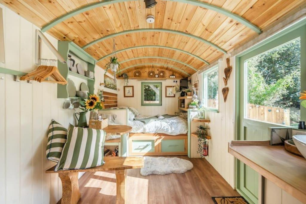 Spinney Retreats - 2 X Unique Shepherds Huts Dog Friendly Northampton Exteriér fotografie