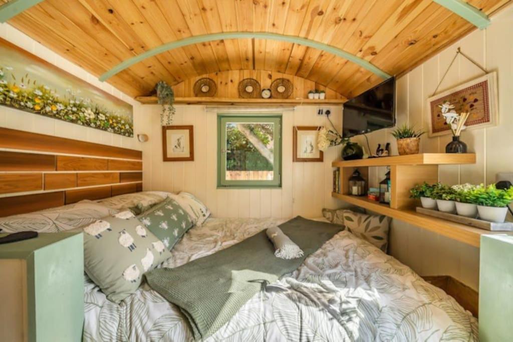 Spinney Retreats - 2 X Unique Shepherds Huts Dog Friendly Northampton Exteriér fotografie