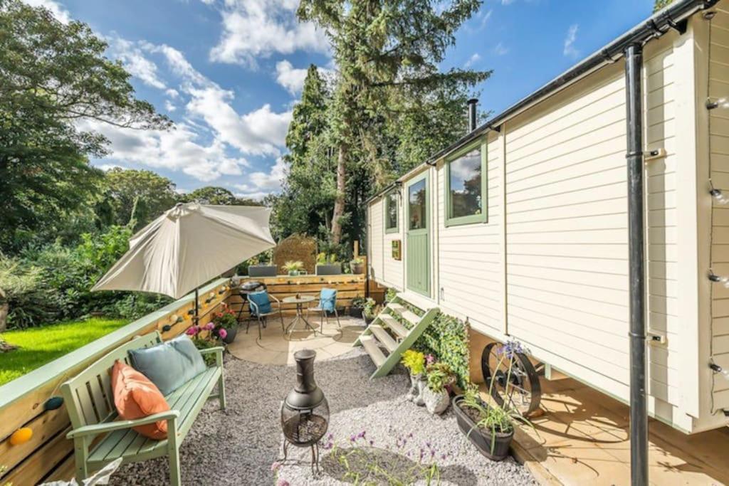 Spinney Retreats - 2 X Unique Shepherds Huts Dog Friendly Northampton Exteriér fotografie